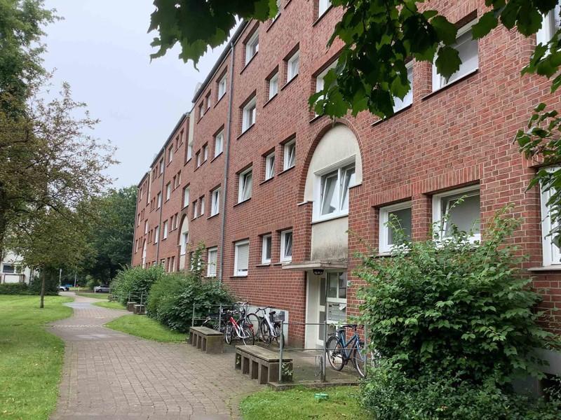 Helle 4-Zimmer-Wohnung mit Balkon