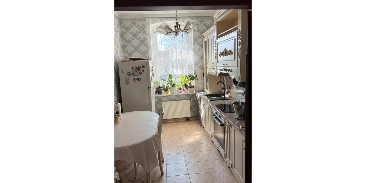 Etagenwohnung Frankfurt (Oder) Booßen - 4 Zimmer, 101 m&sup2;, 1.150&euro; | Angebot:26115806