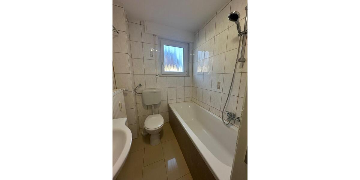 Etagenwohnung Rastatt - 4 Zimmer, 86 m&sup2;, 830&euro; | Angebot:24559804