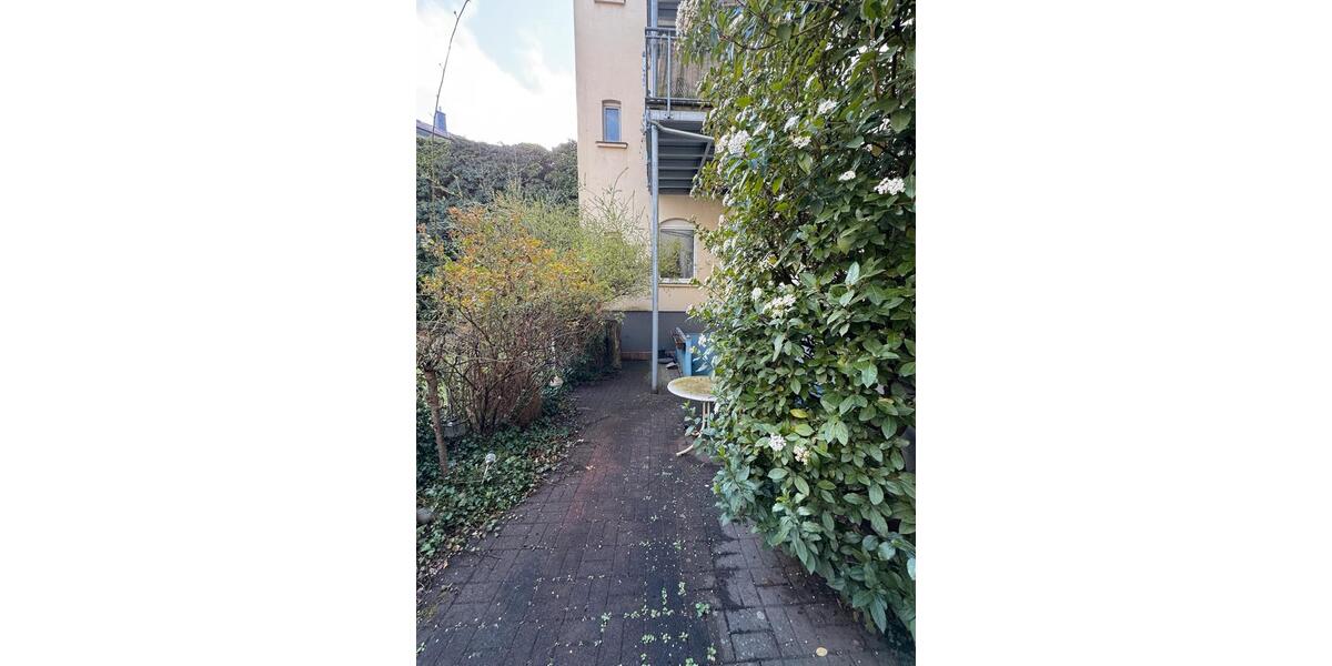 Etagenwohnung Fulda - 2 Zimmer, 75 m&sup2;, 900&euro; | Angebot:26086314