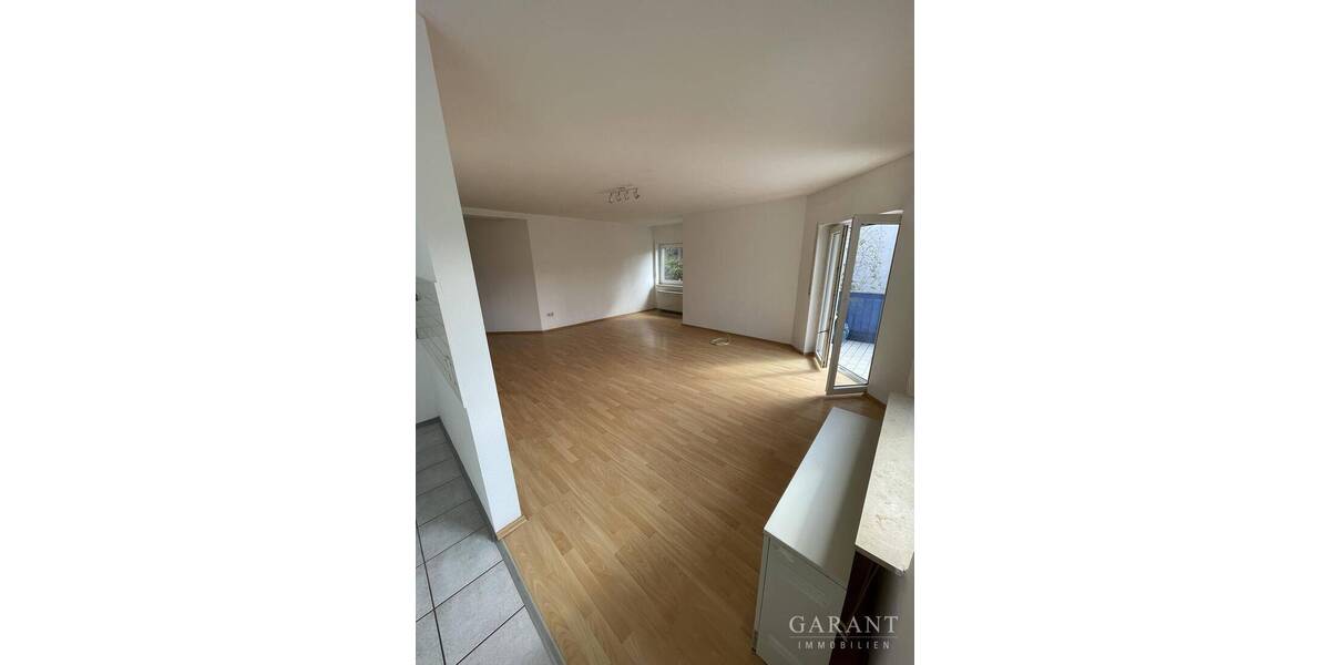 Etagenwohnung Sinsheim Waldangelloch - 3 Zimmer, 94 m&sup2;, 970&euro; | Angebot:26486441