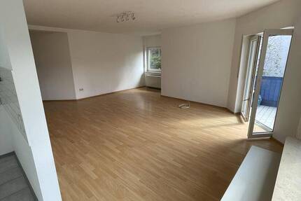 Wohnung Sinsheim Waldangelloch - 3 Zimmer, 94 m&sup2;, 970&euro; | Angebot:26486441