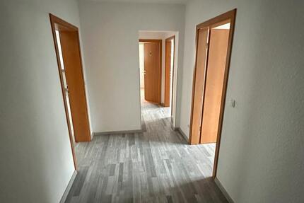 Wohnung Niestetal - 3 Zimmer, 77 m&sup2;, 1.300&euro; | Angebot:26035445