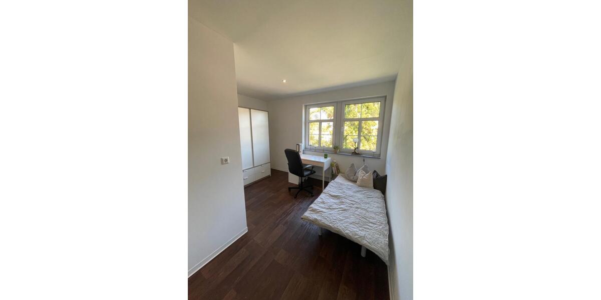 Etagenwohnung Tharandt - 1 Zimmer, 15 m&sup2;, 280&euro; | Angebot:26195907