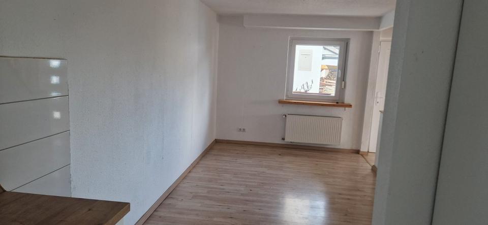 Etagenwohnung Koblenz Karthause - 3.5 Zimmer, 100 m&sup2;, 1.310&euro; | Angebot:26236223