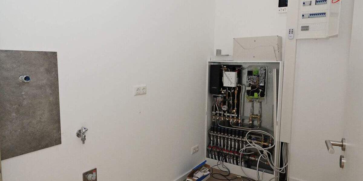 Etagenwohnung Esens - 3 Zimmer, 92 m&sup2;, 990&euro; | Angebot:24808017