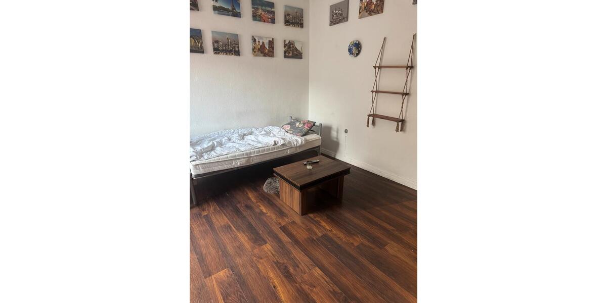 Etagenwohnung Mönchengladbach - 1 Zimmer, 20 m&sup2;, 490&euro; | Angebot:26593609