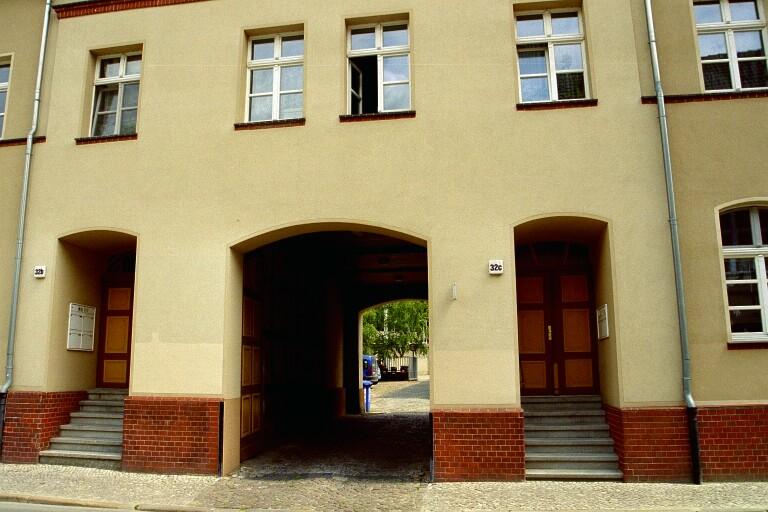 2-Raum Wohnung im sanierten Altbau! zimmer