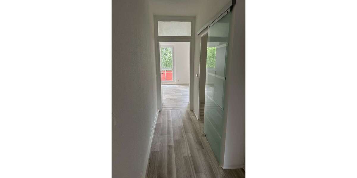 Etagenwohnung Sollstedt - 4 Zimmer, 71 m&sup2;, 385&euro; | Angebot:27201468