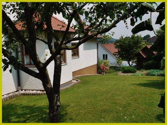 Doppelhaushälfte Berg bei Neumarkt in der Oberpfalz Unterölsbach - 4 Zimmer, 122 m&sup2;, 1.240&euro; | Angebot:24726343