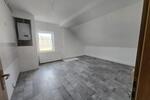 Dachgeschoßwohnung Zwickau - 4 Zimmer, 110 m&sup2;, 660&euro; | Angebot:26529827