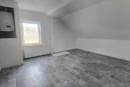 Wohnung Zwickau - 4 Zimmer, 110 m&sup2;, 660&euro; | Angebot:26529827