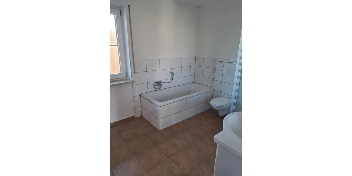 Doppelhaushälfte Vachendorf - 5 Zimmer, 175 m&sup2;, 1.750&euro; | Angebot:24844310