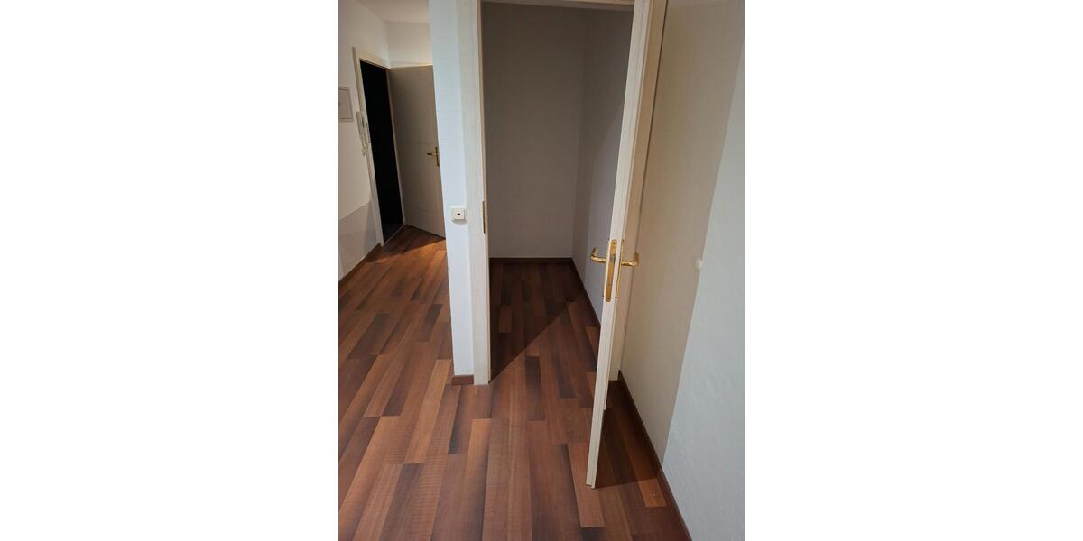 Etagenwohnung Au in der Hallertau - 3 Zimmer, 85 m&sup2;, 790&euro; | Angebot:26544500