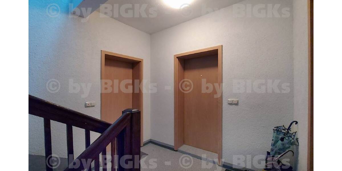 BIGKs: Suhl-Leninring: 3 Raum Wohnung Suhl,sep.Küche,Wannenbad, Balkon (-;) - Etagenwohnung Suhl Suhl Leninring | Angebot:27363188