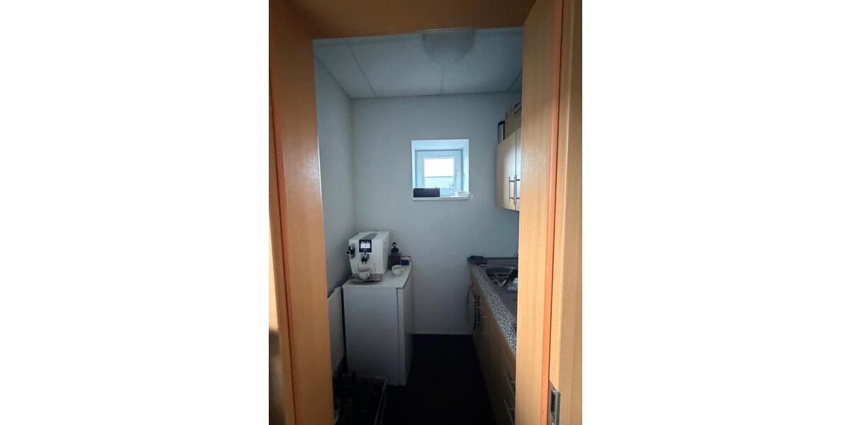 Gewerbeobjekt Wiefelstede - 1.700&euro; | Angebot:24869582