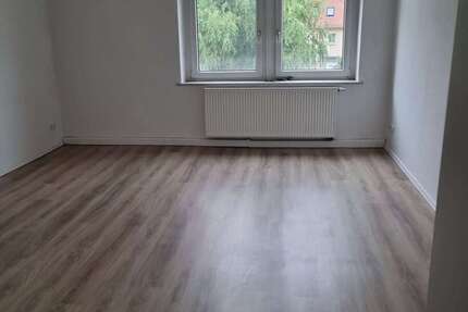 Wohnung Heidenau Heidenau-Süd - 2 Zimmer, 69 m&sup2;, 490&euro; | Angebot:27239556