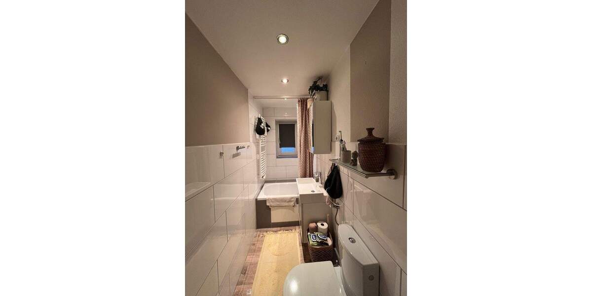 Etagenwohnung Mönchengladbach Stadtmitte - 3 Zimmer, 67 m&sup2;, 730&euro; | Angebot:24851430