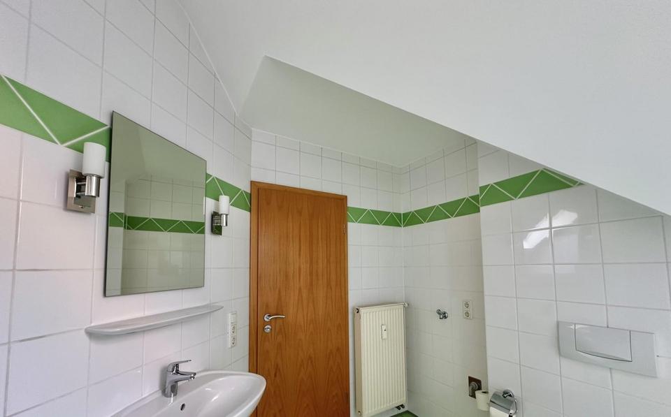 Dachgeschoßwohnung Schweich - 2 Zimmer, 74 m&sup2;, 845&euro; | Angebot:26504987