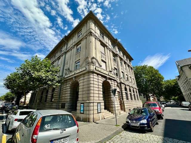 Wohnung zum Mieten in Wiesbaden 1.870 € 154 m²