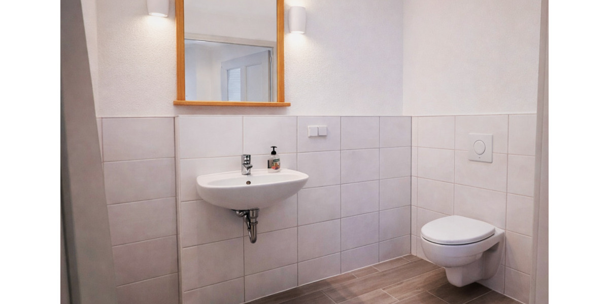 Etagenwohnung Erfurt Löbervorstadt - 4 Zimmer, 155 m&sup2;, 1.800&euro; | Angebot:25747426