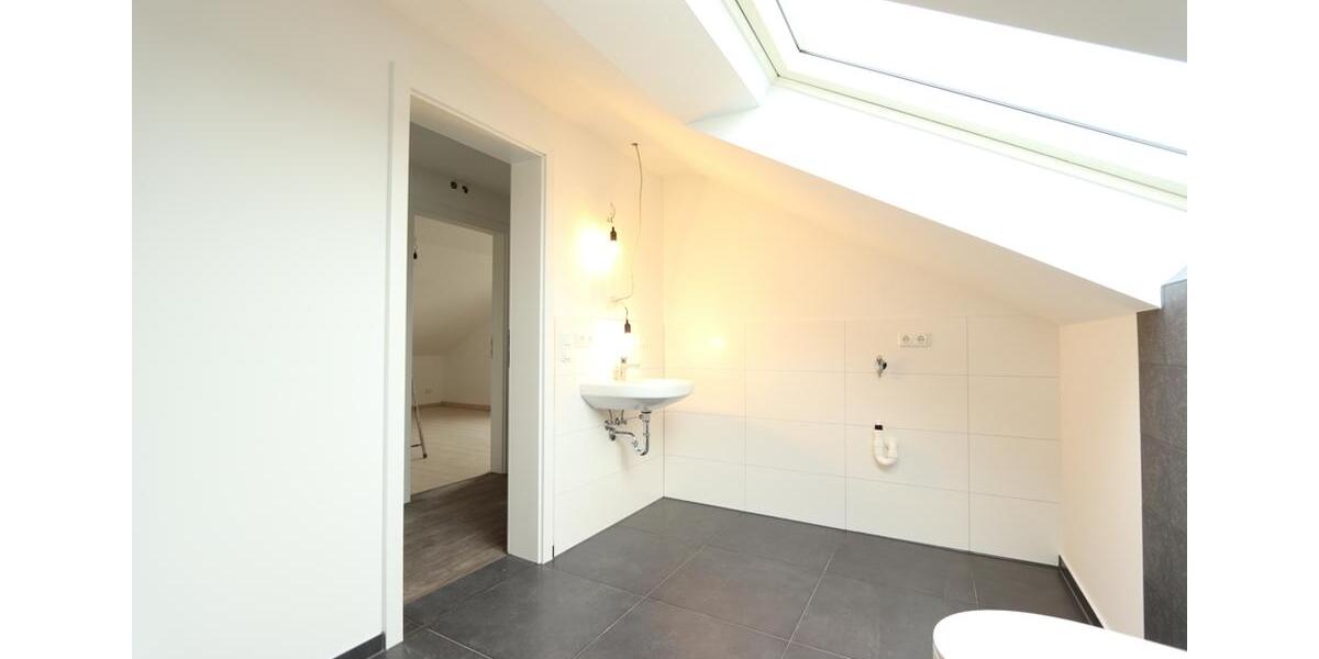 Etagenwohnung Mistelgau - 3 Zimmer, 85 m&sup2;, 680&euro; | Angebot:26660351