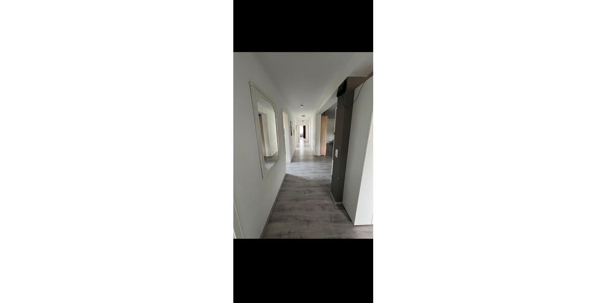 Dachgeschoßwohnung Pforzheim - 4.5 Zimmer, 94 m&sup2;, 950&euro; | Angebot:26640247