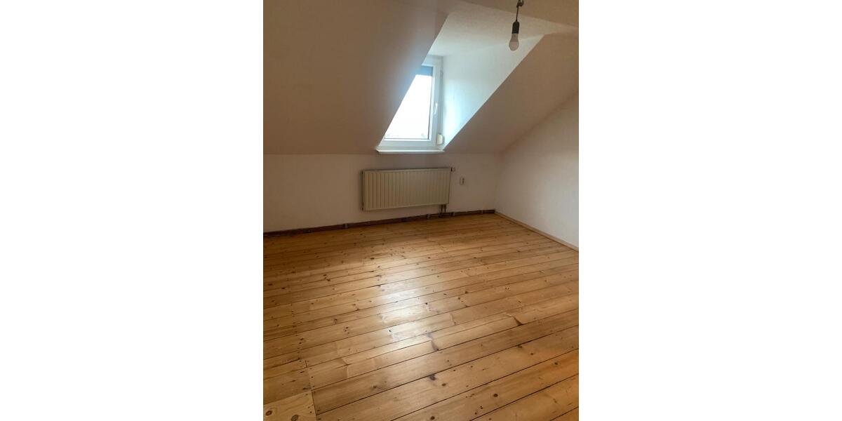 Mansardenwohnung 3 zimmer