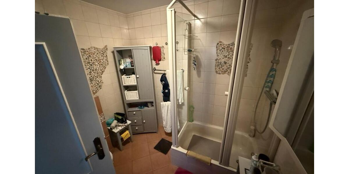 Etagenwohnung Bebra - 5 Zimmer, 138 m&sup2;, 850&euro; | Angebot:26548800