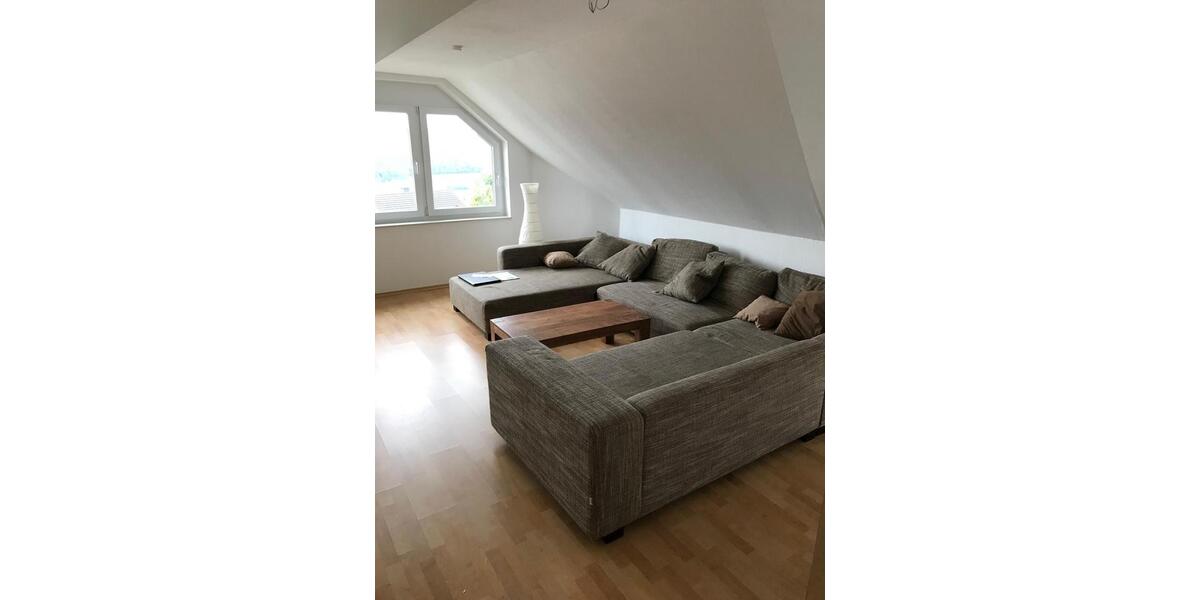 Dachgeschoßwohnung Siegen Kaan-Marienborn - 3 Zimmer, 88 m&sup2;, 1.000&euro; | Angebot:26536693