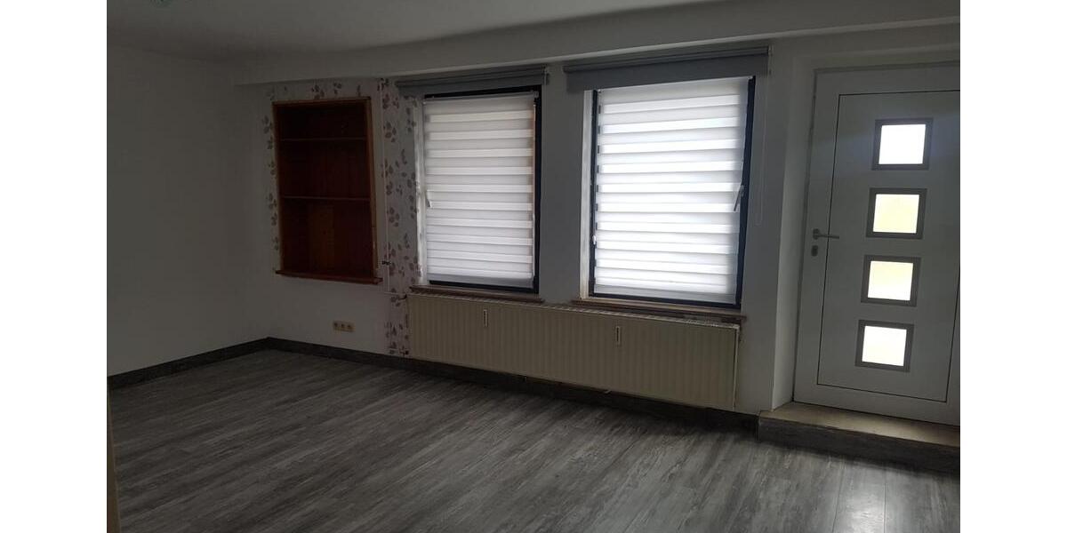 Erdgeschoßwohnung Borken (Hessen) - 1 Zimmer, 40 m&sup2;, 400&euro; | Angebot:26463129