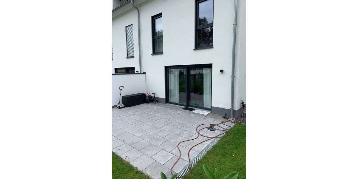 Einfamilienhaus Wiesbaden Bierstadt - 7 Zimmer, 160 m&sup2;, 3.100&euro; | Angebot:27279495