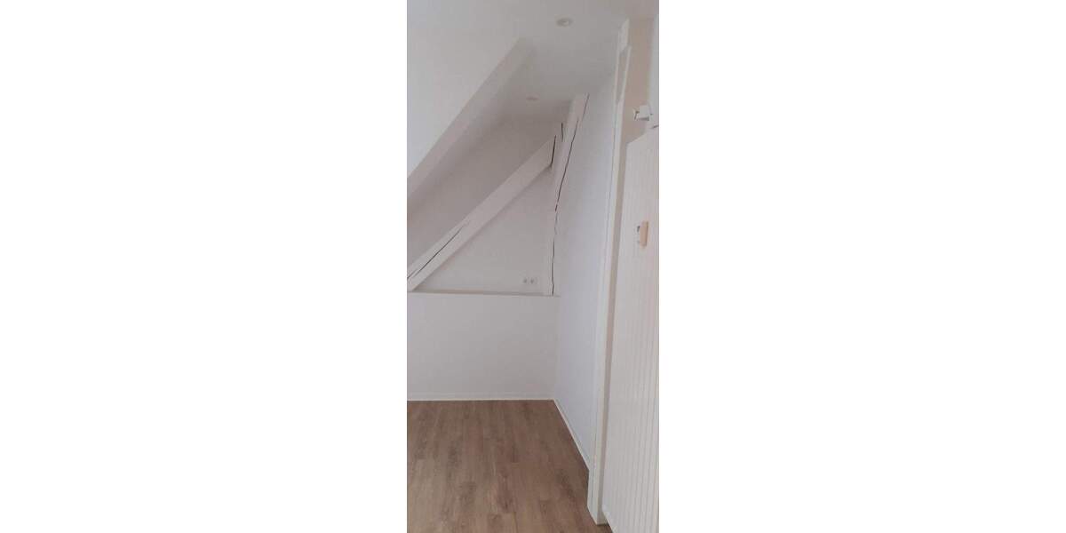 Etagenwohnung Altenburg Altenburg - 4 Zimmer, 91 m&sup2;, 675&euro; | Angebot:24776316
