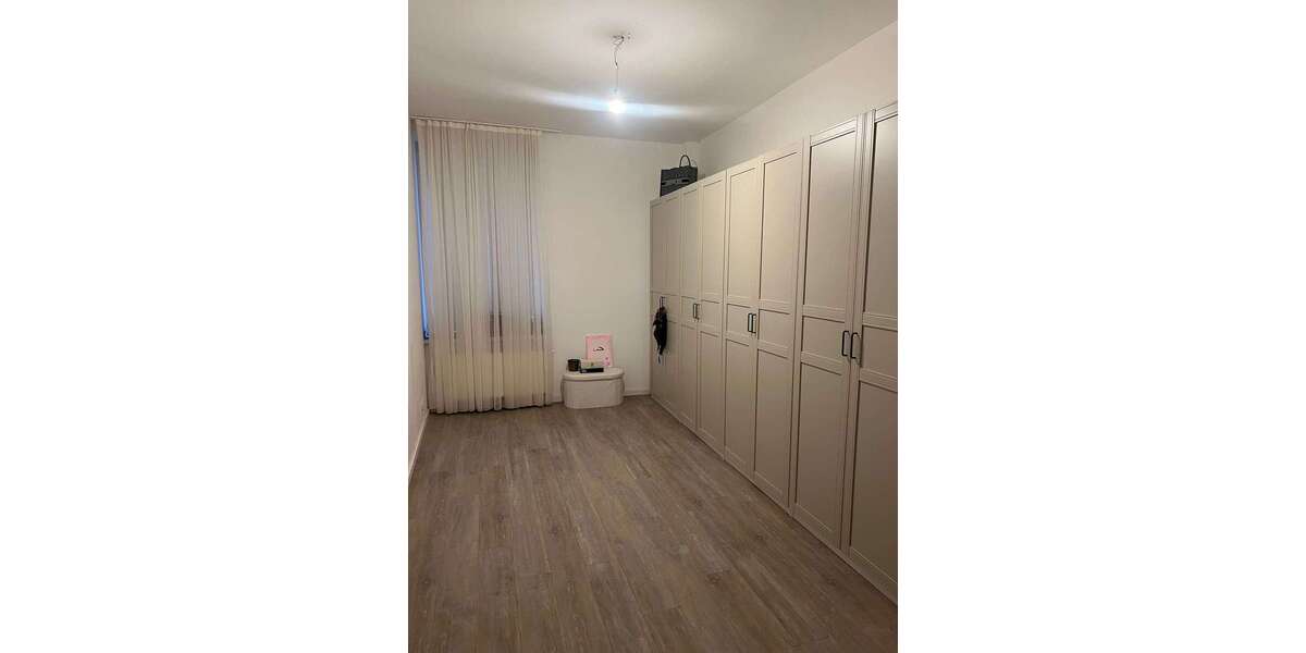 Etagenwohnung Dortmund Innenstadt West - 3 Zimmer, 109 m&sup2;, 1.500&euro; | Angebot:24820703