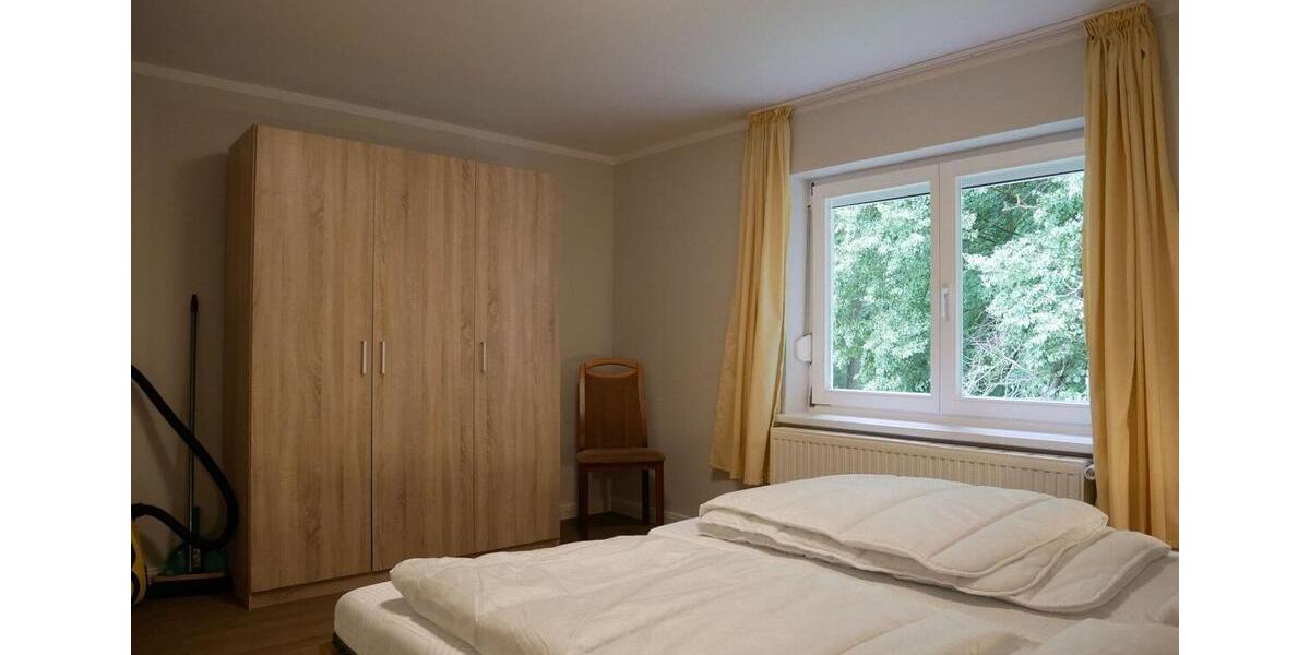 Dachgeschoßwohnung Korswandt - 3 Zimmer, 80 m&sup2;, 850&euro; | Angebot:26231091