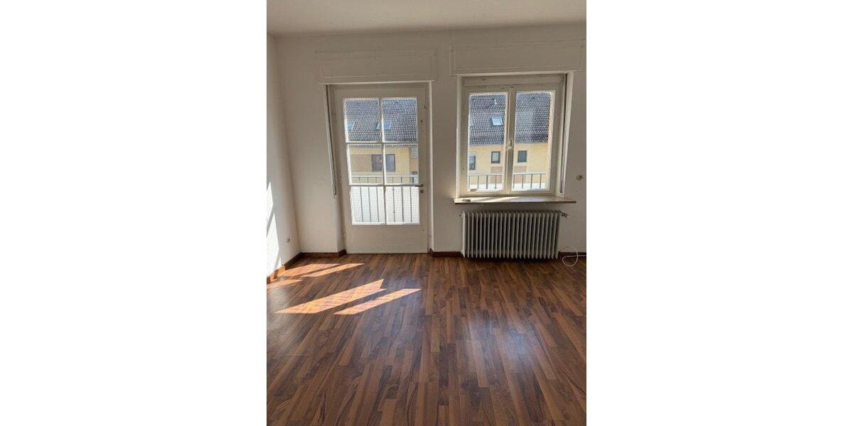 Etagenwohnung Bayreuth City - 4 Zimmer, 123 m&sup2;, 1.190&euro; | Angebot:26249100