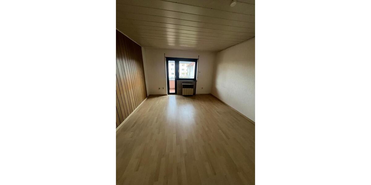 Etagenwohnung Mannheim Sandhofen - 3 Zimmer, 86 m&sup2;, 1.250&euro; | Angebot:26211103