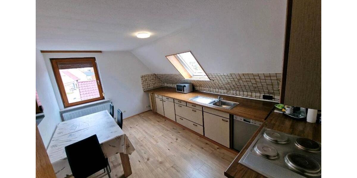 Dachgeschoßwohnung Stetten am kalten Markt - 3 Zimmer, 80 m&sup2;, 720&euro; | Angebot:26522061