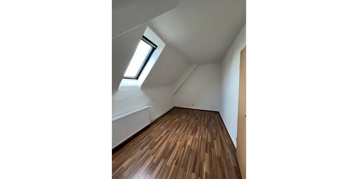 Etagenwohnung Holzminden Allersheim - 4 Zimmer, 80 m&sup2;, 410&euro; | Angebot:26778209