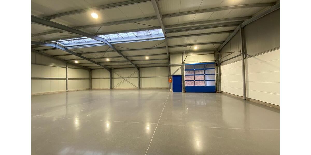Attraktive Gewerbehalle mit Anbindung zur B41 zu vermieten zimmer
