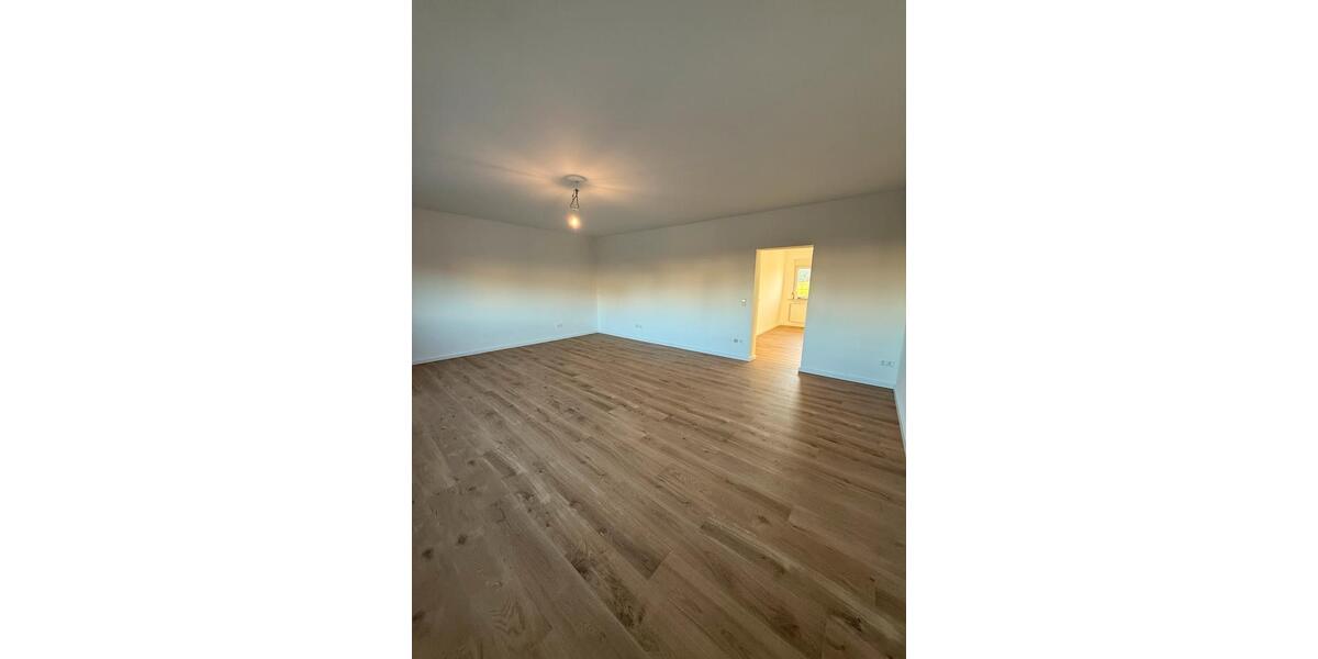 Erdgeschoßwohnung Hohenroda - 3 Zimmer, 120 m&sup2;, 1.050&euro; | Angebot:26075389