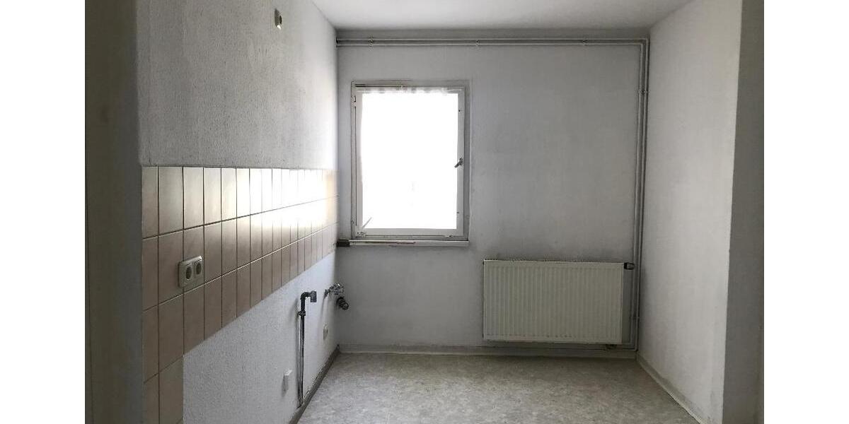 Dachgeschoßwohnung Borna - 3 Zimmer, 65 m&sup2;, 450&euro; | Angebot:19602971