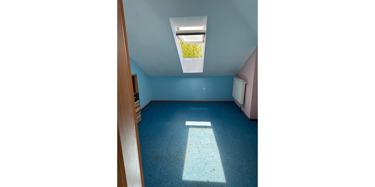 Dachgeschoßwohnung Twistringen - 4 Zimmer, 105 m&sup2;, 1.250&euro; | Angebot:26412723