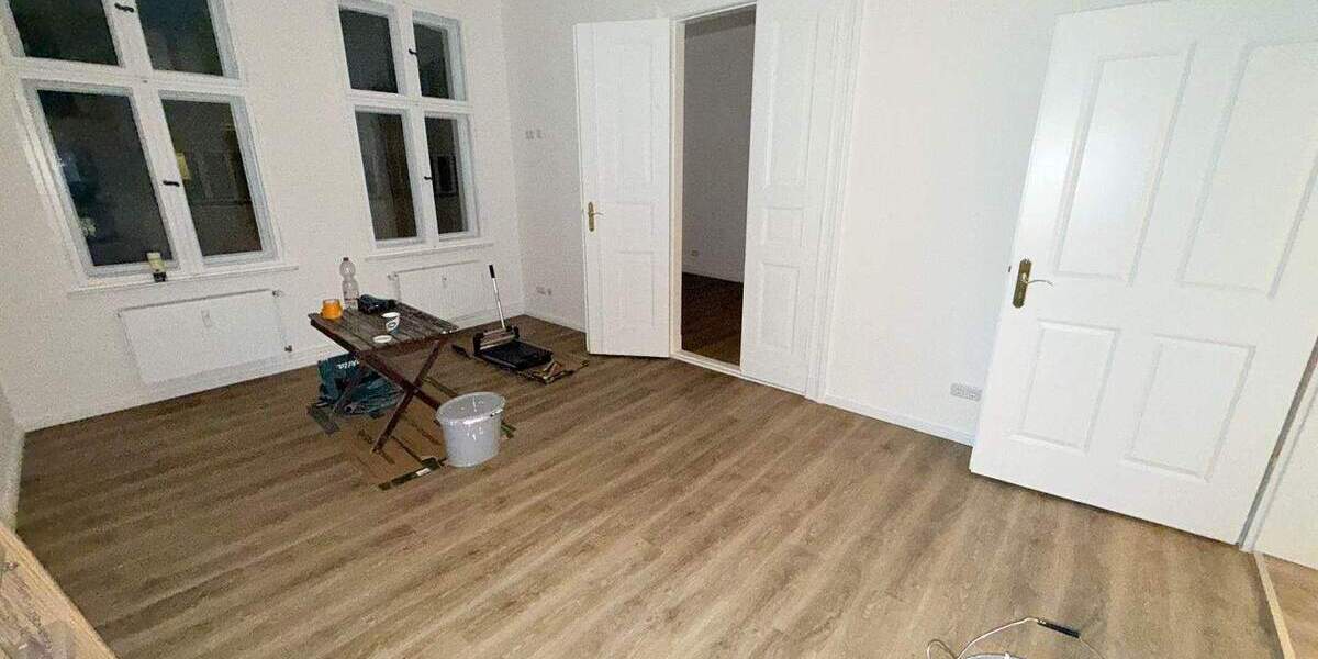 Etagenwohnung Eberswalde - 4 Zimmer, 98 m&sup2;, 990&euro; | Angebot:24814275