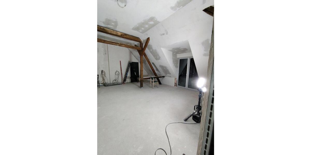 Dachgeschoßwohnung Halberstadt - 4 Zimmer, 100 m&sup2;, 800&euro; | Angebot:24778501