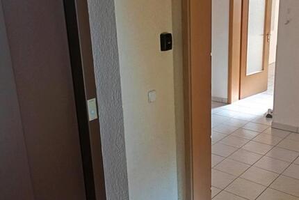 Wohnung Roth - 3 Zimmer, 90 m&sup2;, 950&euro; | Angebot:27567885