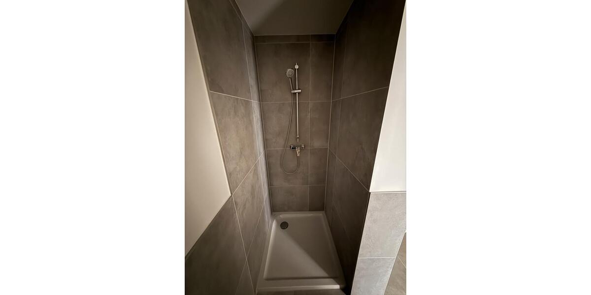 Dachgeschoßwohnung Celle - 2 Zimmer, 100 m&sup2;, 645&euro; | Angebot:20367882