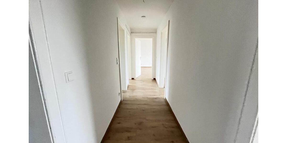 Etagenwohnung Uslar - 5 Zimmer, 97 m&sup2;, 510&euro; | Angebot:25980783