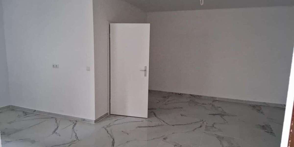 Wohnung zum Mieten in Mönchengladbach 1.950 € 218 m² 6 zimmer