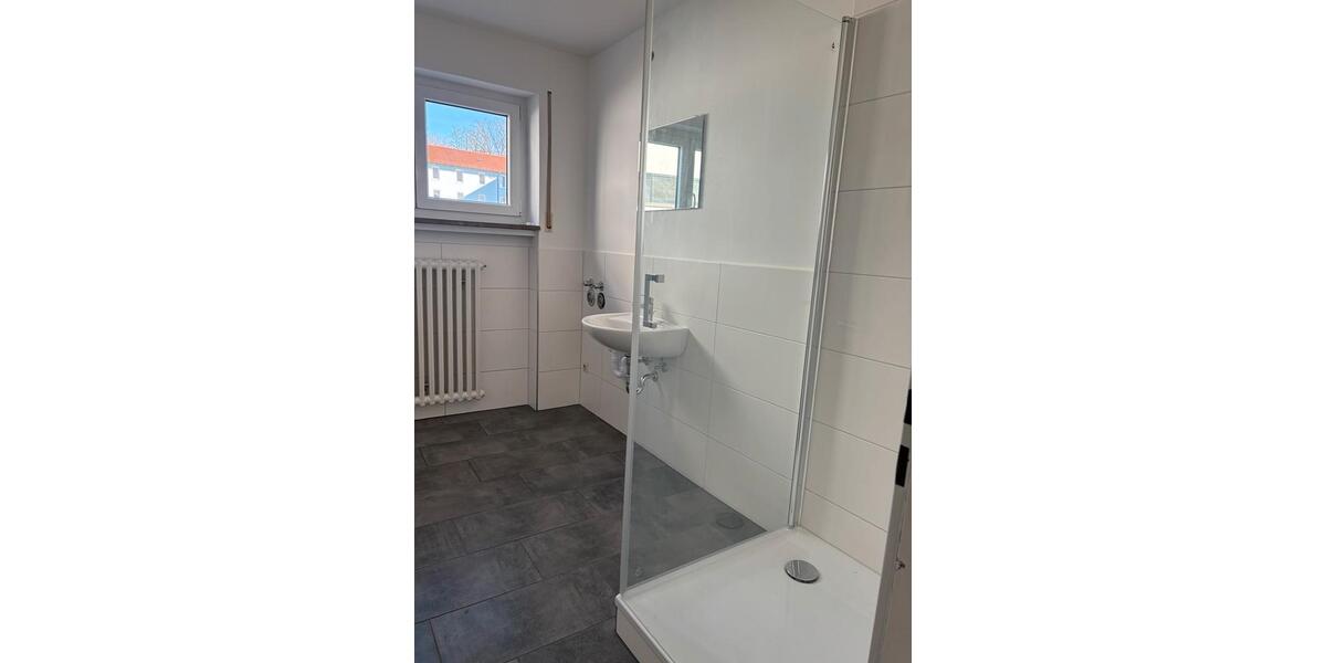 Erdgeschoßwohnung Ruhstorf an der Rott - 4 Zimmer, 98 m&sup2;, 1.100&euro; | Angebot:26548482